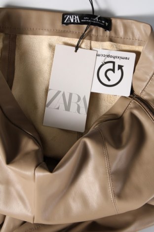 Дамски панталон Zara, Размер L, Цвят Бежов, Цена 44,97 лв.