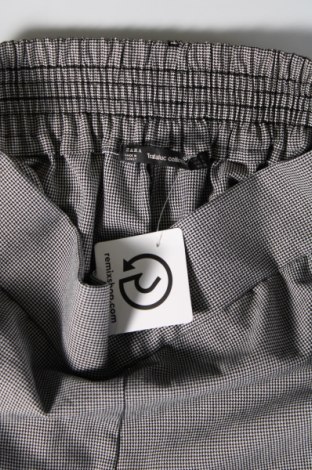 Дамски панталон Zara Trafaluc, Размер S, Цвят Многоцветен, Цена 13,77 лв.