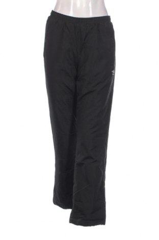 Дамски панталон за зимни спортове Umbro, Размер S, Цвят Черен, Цена 35,25 лв.