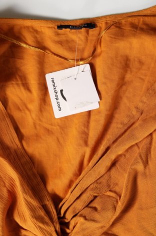 Γυναικείο αμάνικο μπλουζάκι Kiabi, Μέγεθος XXL, Χρώμα Κίτρινο, Τιμή 6,44 €