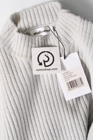 Дамски пуловер About You, Размер XL, Цвят Сив, Цена 31,62 лв.