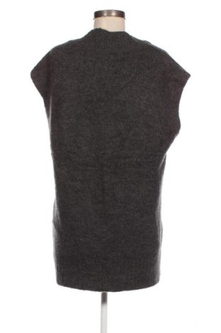 Дамски пуловер Amisu, Размер M, Цвят Сив, Цена 6,67 лв.