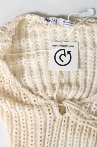 Дамски пуловер Bershka, Размер XS, Цвят Бежов, Цена 4,35 лв.