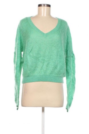 Дамски пуловер Burberry, Размер L, Цвят Зелен, Цена 348,30 лв.