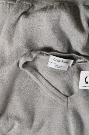 Damenpullover Calvin Klein, Größe M, Farbe Grau, Preis 31,76 €