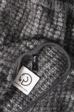 Γυναικείο πουλόβερ Flame, Μέγεθος S, Χρώμα Γκρί, Τιμή 7,18 €