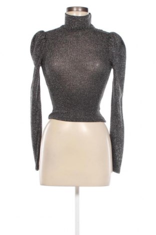 Дамски пуловер H&M Divided, Размер XS, Цвят Сив, Цена 12,47 лв.