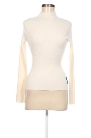 Γυναικείο πουλόβερ Hugo Boss, Μέγεθος M, Χρώμα Εκρού, Τιμή 117,92 €