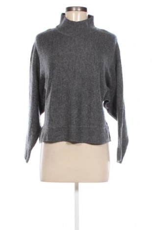 Дамски пуловер Jean Pascale, Размер XS, Цвят Сив, Цена 11,60 лв.