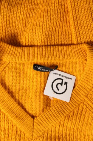 Дамски пуловер Jean Pascale, Размер S, Цвят Жълт, Цена 11,60 лв.