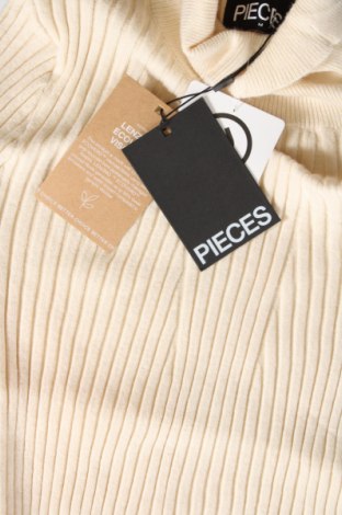 Дамски пуловер Pieces, Размер M, Цвят Екрю, Цена 29,76 лв.