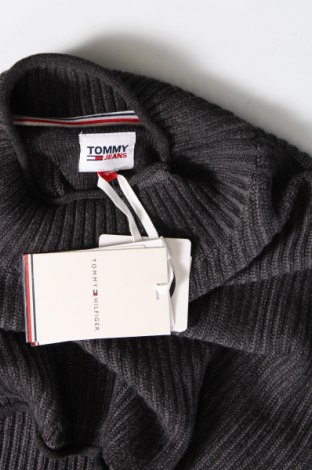 Női pulóver Tommy Jeans, Méret S, Szín Szürke, Ár 20 271 Ft