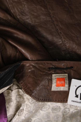 Γυναικείο δερμάτινο μπουφάν BOSS, Μέγεθος XS, Χρώμα Καφέ, Τιμή 835,81 €