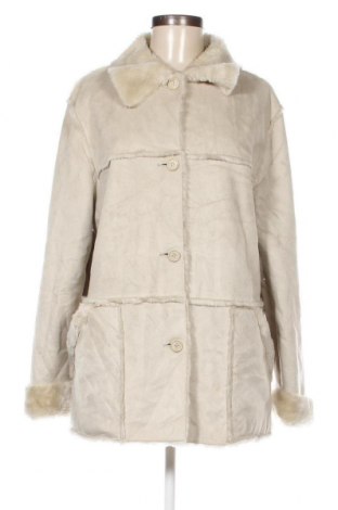 Дамско палто, Размер L, Цвят Бежов, Цена 66,34 лв.