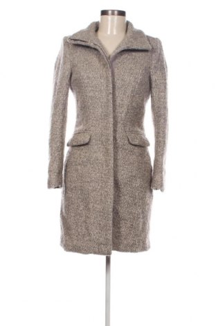 Дамско палто H&M, Размер XS, Цвят Бежов, Цена 58,85 лв.
