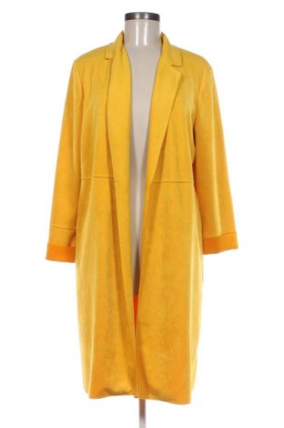 Дамско палто Zara, Размер M, Цвят Жълт, Цена 30,25 лв.