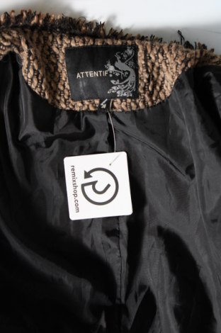 Дамско сако Attentif Paris, Размер M, Цвят Бежов, Цена 28,56 лв.
