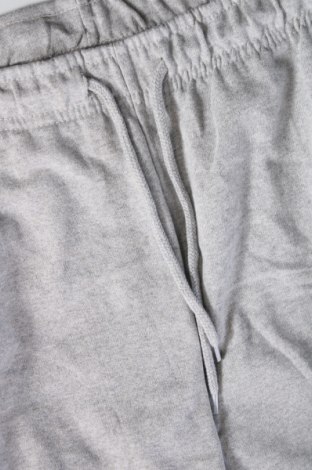 Pantaloni trening de femei, Mărime XL, Culoare Gri, Preț 42,93 Lei
