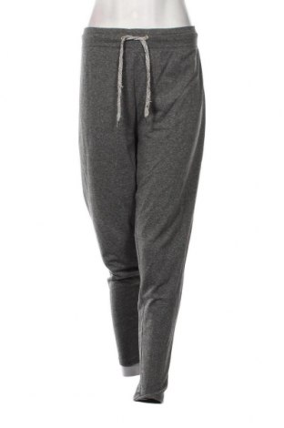 Pantaloni trening de femei Clockhouse, Mărime XL, Culoare Gri, Preț 31,48 Lei
