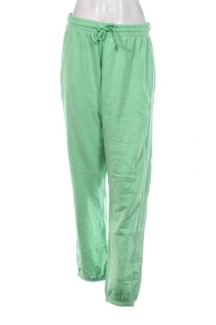 Γυναικείο αθλητικό παντελόνι SOC, Μέγεθος L, Χρώμα Πράσινο, Τιμή 5,51 €