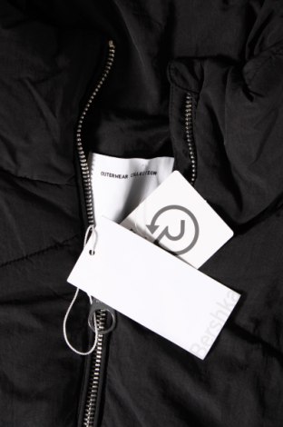 Γυναικείο μπουφάν Bershka, Μέγεθος S, Χρώμα Μαύρο, Τιμή 35,04 €