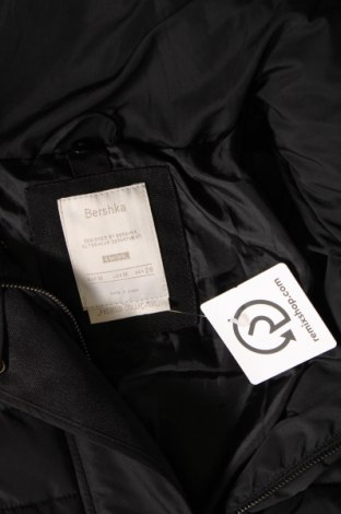 Dámská bunda  Bershka, Velikost M, Barva Černá, Cena  416,00 Kč