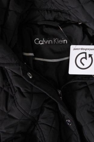 Дамско яке Calvin Klein, Размер XS, Цвят Черен, Цена 37,38 лв.
