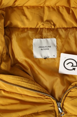 Γυναικείο μπουφάν Jacqueline De Yong, Μέγεθος XL, Χρώμα Κίτρινο, Τιμή 20,18 €