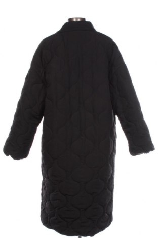 Γυναικείο μπουφάν Monki, Μέγεθος M, Χρώμα Μαύρο, Τιμή 14,47 €