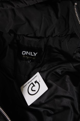 Dámská bunda  ONLY, Velikost M, Barva Černá, Cena  755,00 Kč