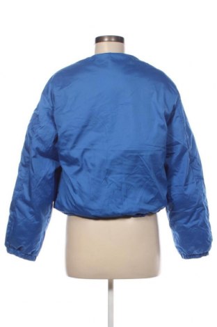 Γυναικείο μπουφάν Pull&Bear, Μέγεθος M, Χρώμα Μπλέ, Τιμή 19,38 €