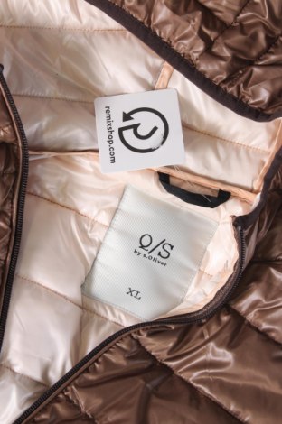 Γυναικείο μπουφάν Q/S by S.Oliver, Μέγεθος XL, Χρώμα Καφέ, Τιμή 24,82 €