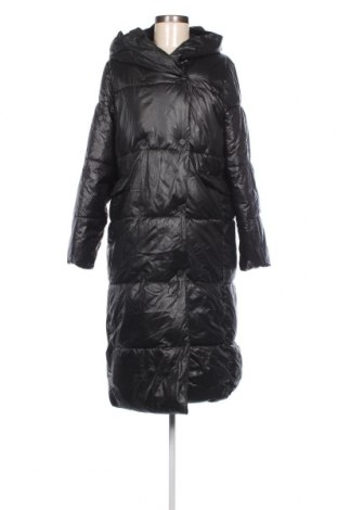 Dámska bunda  Reserved, Veľkosť XS, Farba Čierna, Cena  32,89 €