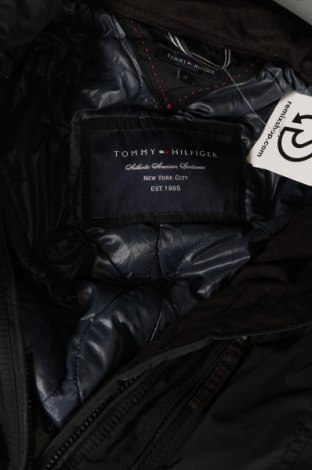 Dámská bunda  Tommy Hilfiger, Velikost M, Barva Černá, Cena  524,00 Kč