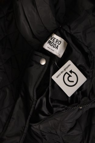 Γυναικείο μπουφάν Vero Moda, Μέγεθος S, Χρώμα Μαύρο, Τιμή 14,71 €