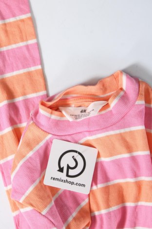 Детска блуза H&M, Размер 10-11y/ 146-152 см, Цвят Многоцветен, Цена 5,50 лв.