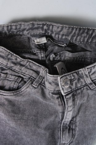 Dziecięce jeansy H&M, Rozmiar 12-13y/ 158-164 cm, Kolor Szary, Cena 72,09 zł