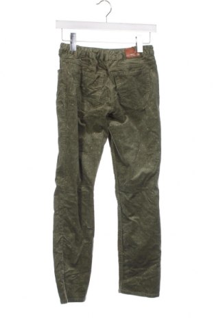 Pantaloni de catifea reiată, pentru copii, Mărime 12-13y/ 158-164 cm, Culoare Verde, Preț 34,54 Lei