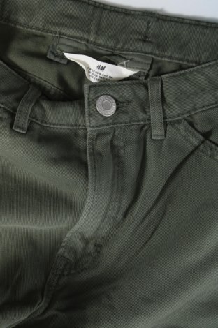 Detské krátke nohavice  H&M, Veľkosť 11-12y/ 152-158 cm, Farba Zelená, Cena  9,31 €