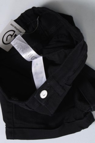 Детски къс панталон TCM, Размер 6-7y/ 122-128 см, Цвят Черен, Цена 18,20 лв.