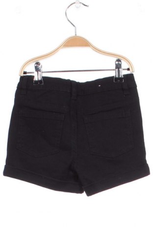 Dětské krátké kalhoty  TCM, Velikost 6-7y/ 122-128 cm, Barva Černá, Cena  230,00 Kč