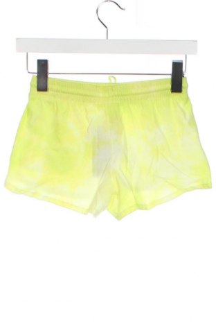 Kinder Shorts United Colors Of Benetton, Größe 7-8y/ 128-134 cm, Farbe Grün, Preis 6,57 €