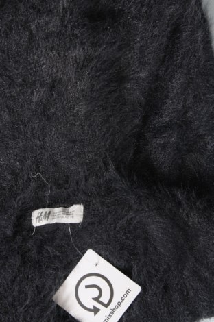Detský sveter  H&M, Veľkosť 6-7y/ 122-128 cm, Farba Sivá, Cena  4,44 €