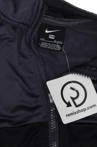 Παιδικό αθλητικό σύνολο Nike, Μέγεθος 18-24m/ 86-98 εκ., Χρώμα Γκρί, Τιμή 51,03 €