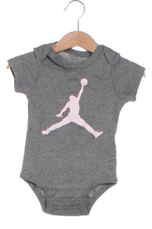 Kinder-Body Air Jordan Nike, Größe 9-12m/ 74-80 cm, Farbe Grau, Preis € 24,74