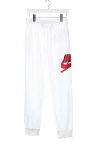 Детско спортно долнище Air Jordan Nike, Размер 14-15y/ 168-170 см, Цвят Бял, Цена 36,00 лв.