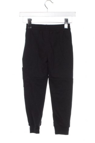 Pantaloni de trening, pentru copii Air Jordan Nike, Mărime 5-6y/ 116-122 cm, Culoare Negru, Preț 122,00 Lei