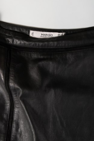 Δερμάτινη φούστα Mango, Μέγεθος S, Χρώμα Μαύρο, Τιμή 55,37 €