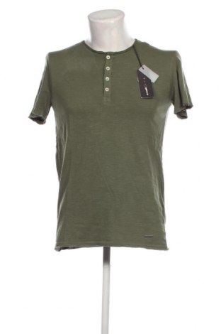 Pánské tričko  Gas, Velikost M, Barva Zelená, Cena  690,00 Kč