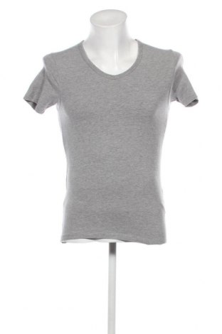 Ανδρικό t-shirt Jack & Jones, Μέγεθος S, Χρώμα Γκρί, Τιμή 9,00 €